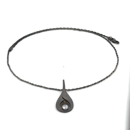 pendant P-357