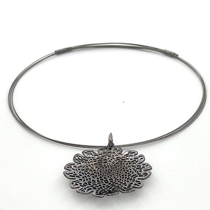 pendant P-134