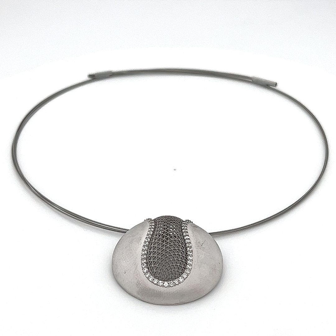 pendant P-151