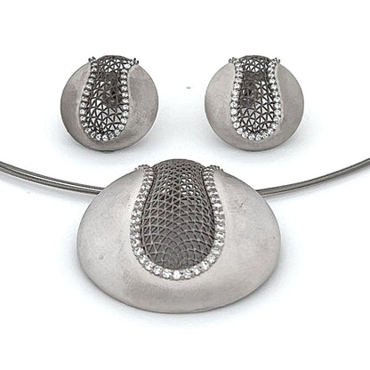 pendant P-151