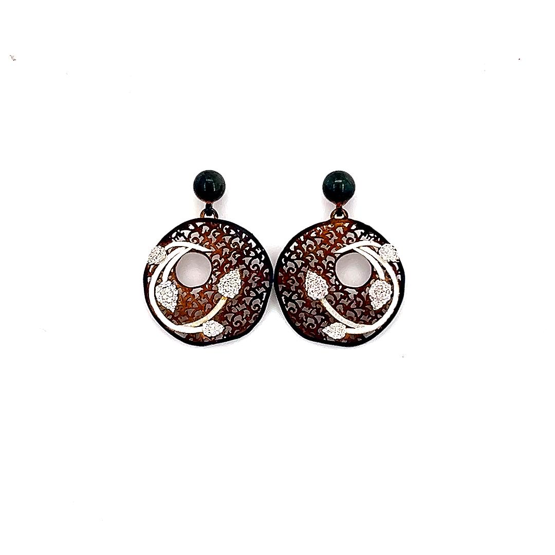 pendant P-328