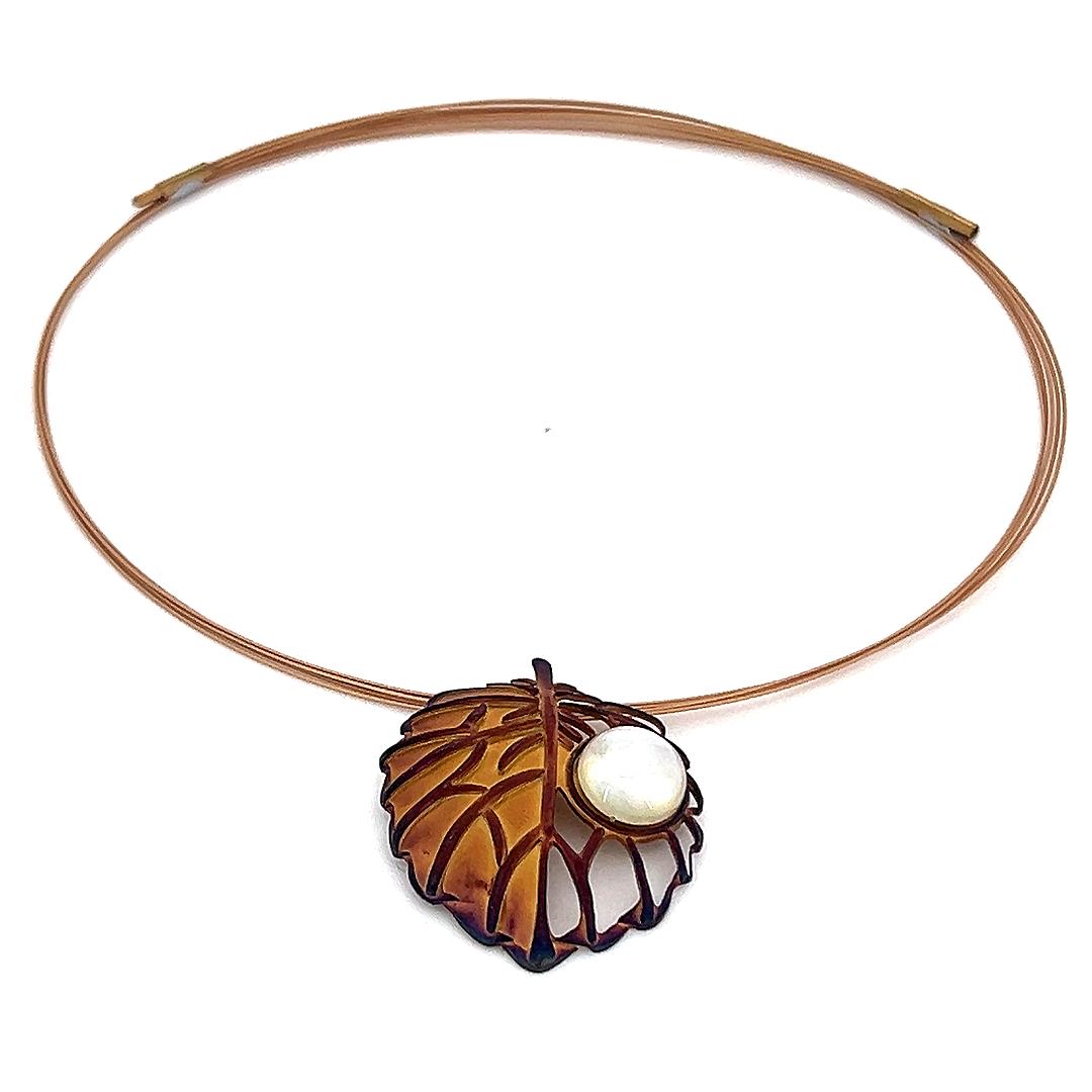 pendant P-90